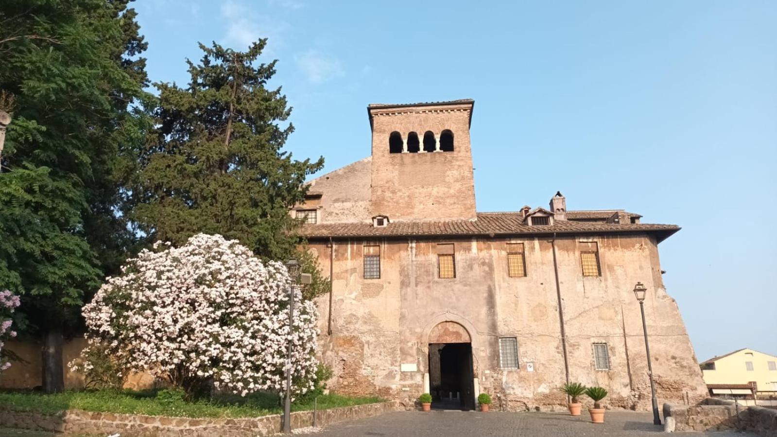 Hotel 4 Coronati Rome Luaran gambar