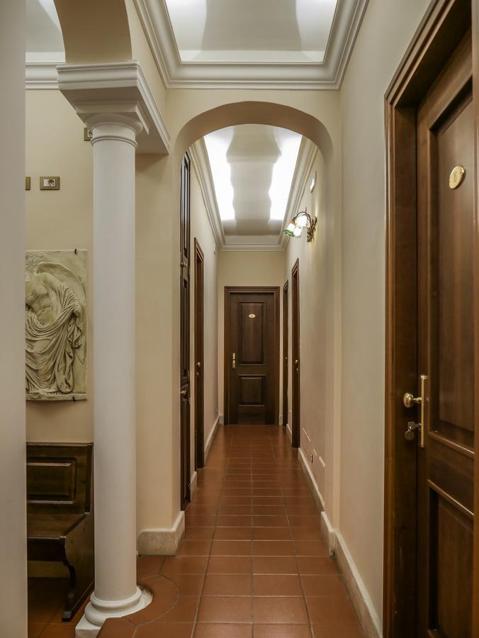 Hotel 4 Coronati Rome Luaran gambar